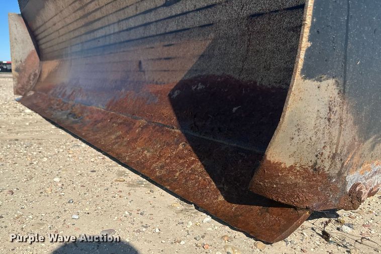 image for item NM9391 Leon's M2530  12'W dozer blade