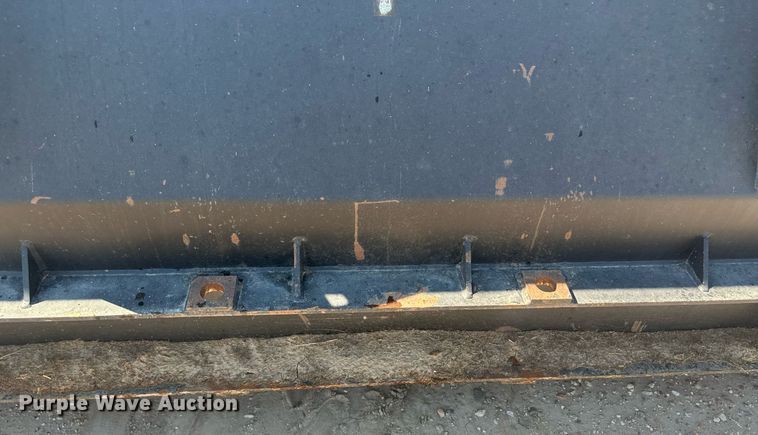 image for item NM9391 Leon's M2530  12'W dozer blade