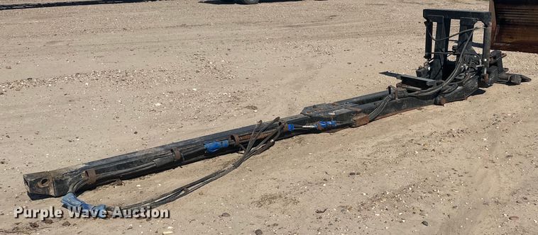 image for item NM9391 Leon's M2530  12'W dozer blade