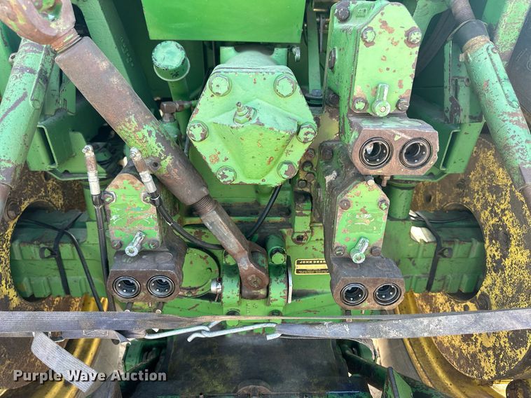 image for item NM9452 1976 John Deere 4630  HFWD tractor