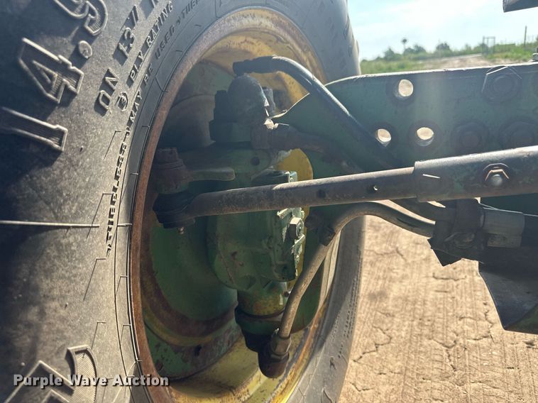 image for item NM9452 1976 John Deere 4630  HFWD tractor