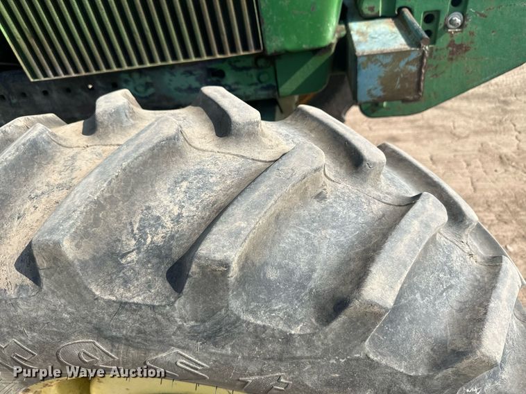 image for item NM9452 1976 John Deere 4630  HFWD tractor