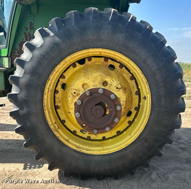 image for item NM9452 1976 John Deere 4630  HFWD tractor