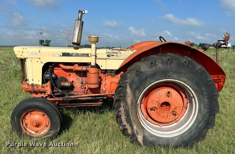 image for item NP9864 1961 Case 930  Tractor