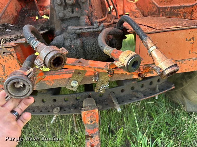 image for item NP9864 1961 Case 930  Tractor