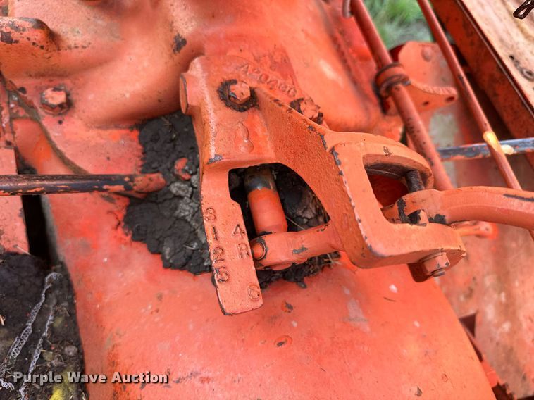 image for item NP9864 1961 Case 930  Tractor