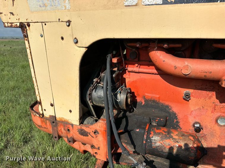 image for item NP9864 1961 Case 930  Tractor