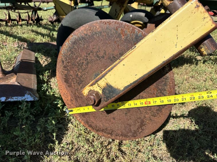 image for item NP9895 Noble Flex King  sweep plow