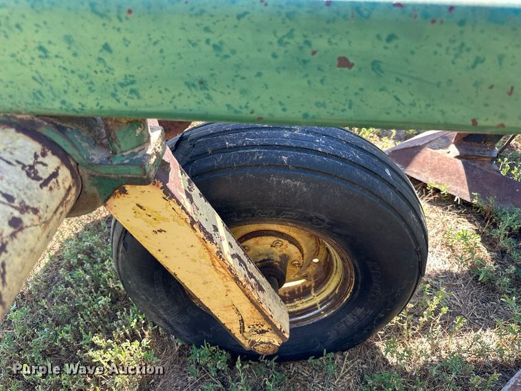 image for item NP9895 Noble Flex King  sweep plow