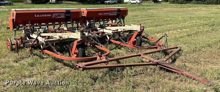 image for item NP9897 Lillston Melron 284  grain drill