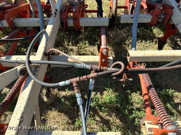 image for item NP9897 Lillston Melron 284  grain drill