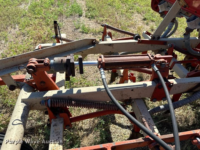 image for item NP9897 Lillston Melron 284  grain drill