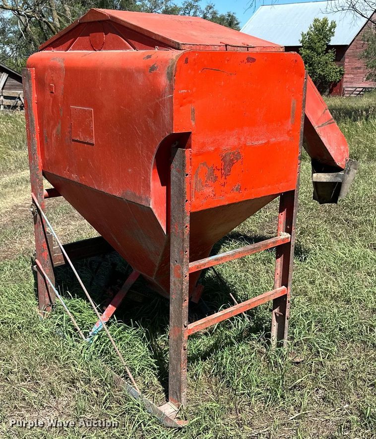image for item NP9901 Grain hopper