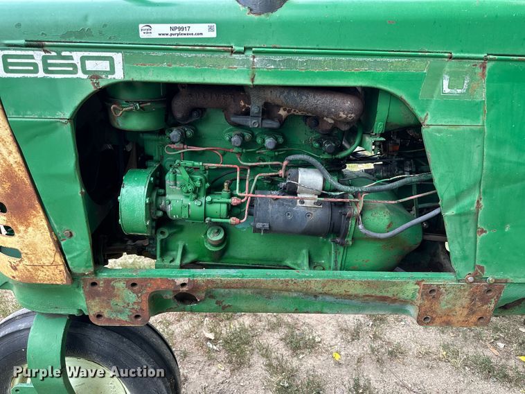 image for item NP9917 1959 Oliver 660  tractor