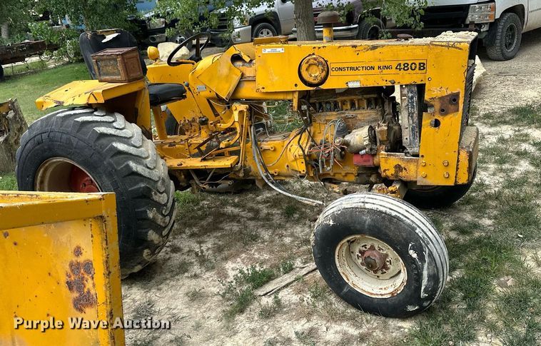 image for item NP9920 1974 Case 480B  industrial tractor