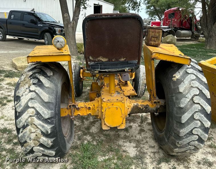 image for item NP9920 1974 Case 480B  industrial tractor