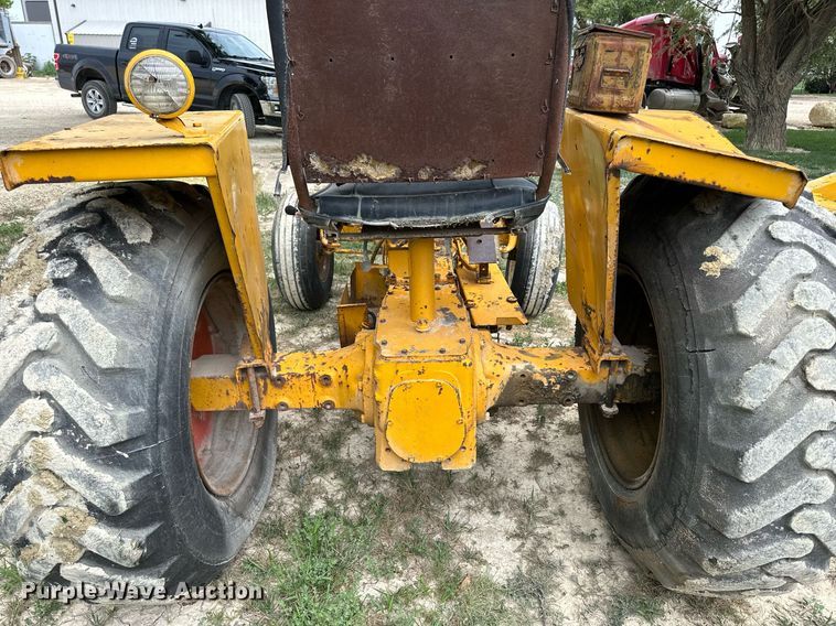 image for item NP9920 1974 Case 480B  industrial tractor