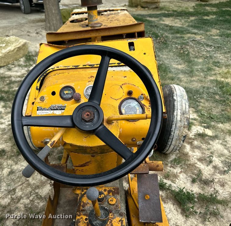 image for item NP9920 1974 Case 480B  industrial tractor