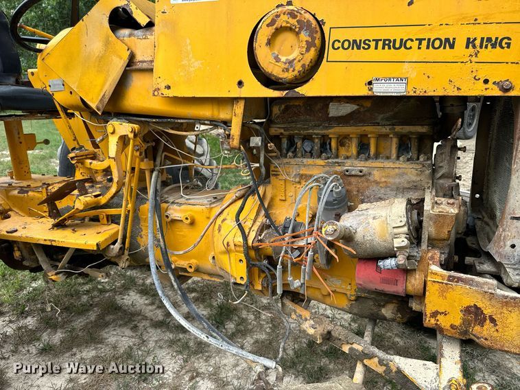 image for item NP9920 1974 Case 480B  industrial tractor