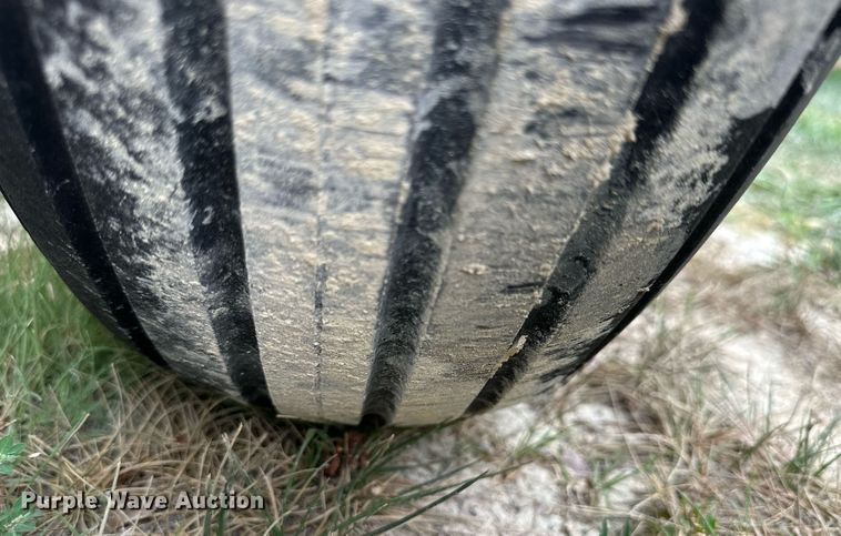 image for item NP9920 1974 Case 480B  industrial tractor