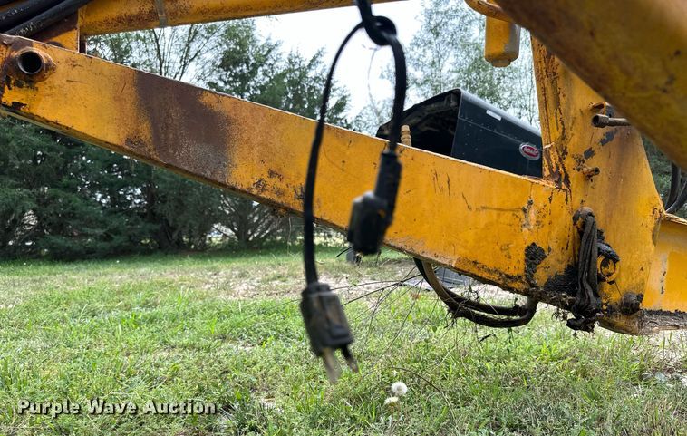 image for item NP9920 1974 Case 480B  industrial tractor