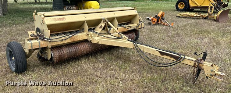 image for item NP9925 Land Pride PS25120  seeder