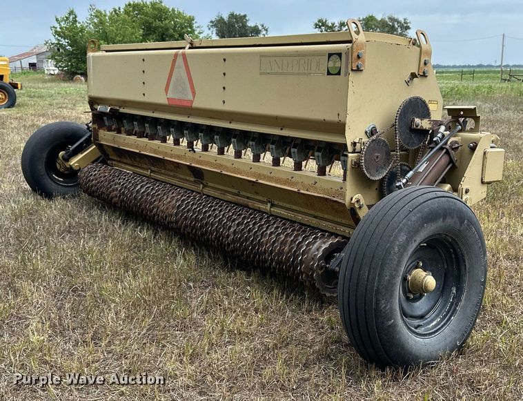 image for item NP9925 Land Pride PS25120  seeder