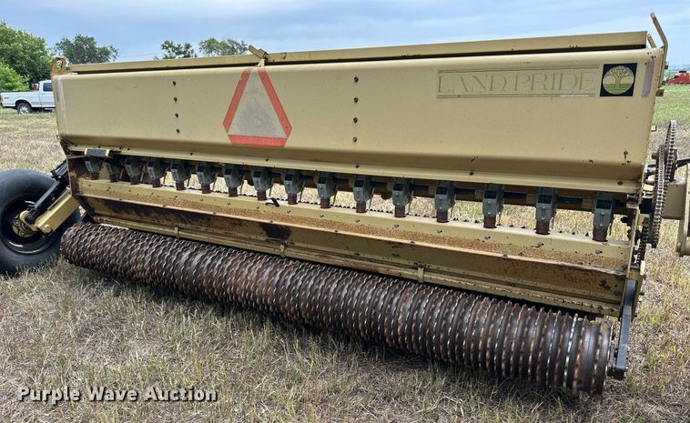 image for item NP9925 Land Pride PS25120  seeder