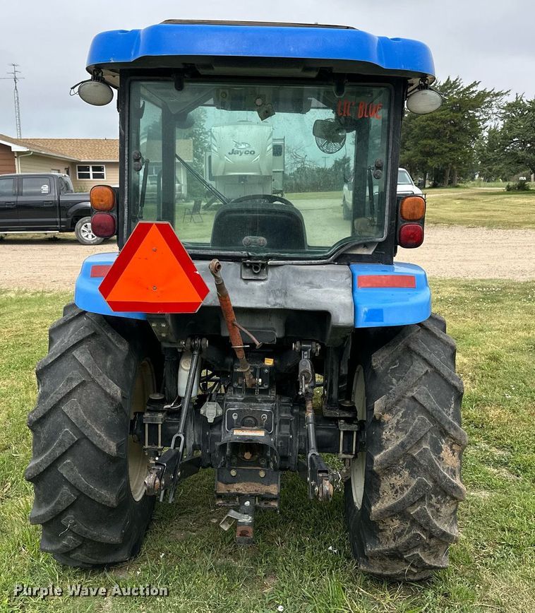 image for item NP9930 2009 New Holland Boomer 4060  MFWD tractor