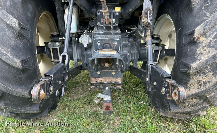 image for item NP9930 2009 New Holland Boomer 4060  MFWD tractor