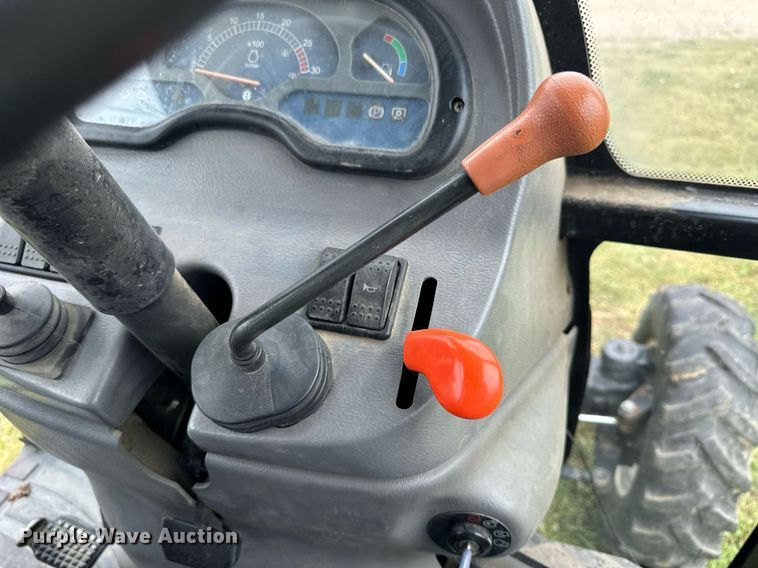 image for item NP9930 2009 New Holland Boomer 4060  MFWD tractor