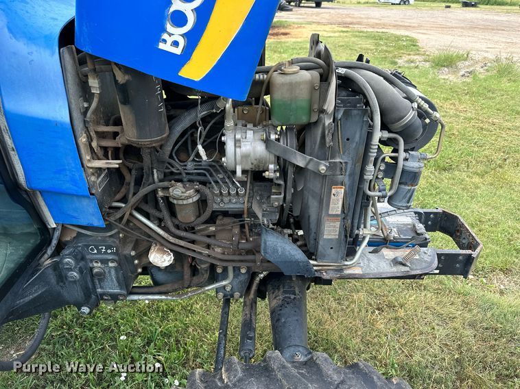 image for item NP9930 2009 New Holland Boomer 4060  MFWD tractor