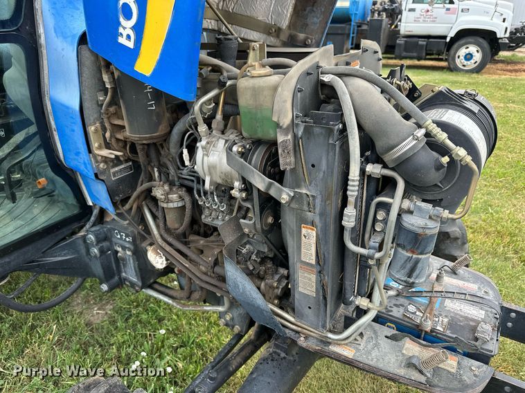 image for item NP9930 2009 New Holland Boomer 4060  MFWD tractor