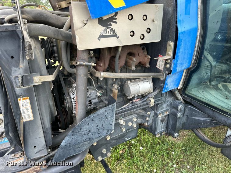 image for item NP9930 2009 New Holland Boomer 4060  MFWD tractor