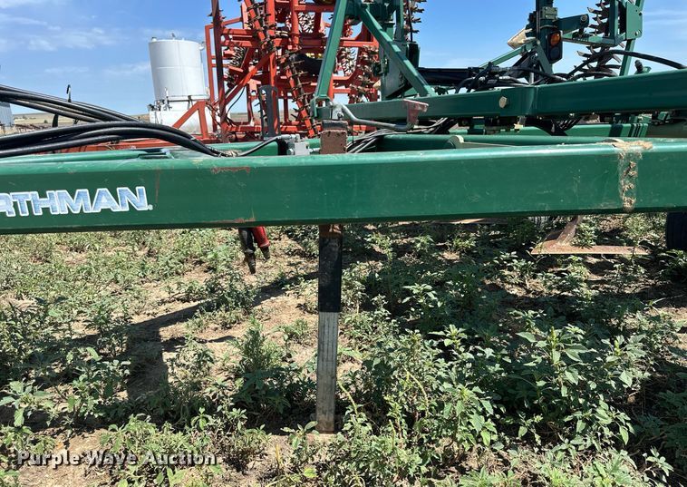 image for item NP9934 Orthman Fallowmaster  field cultivator