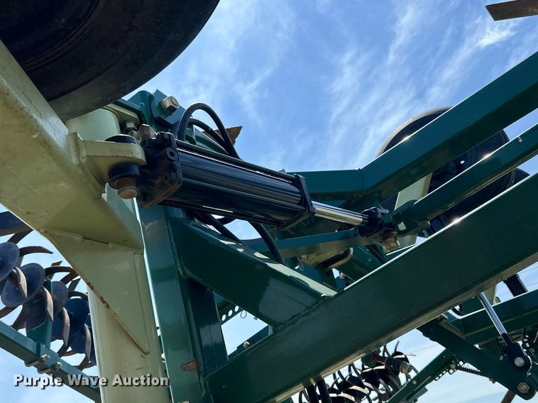 image for item NP9934 Orthman Fallowmaster  field cultivator