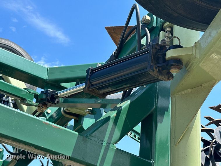 image for item NP9934 Orthman Fallowmaster  field cultivator