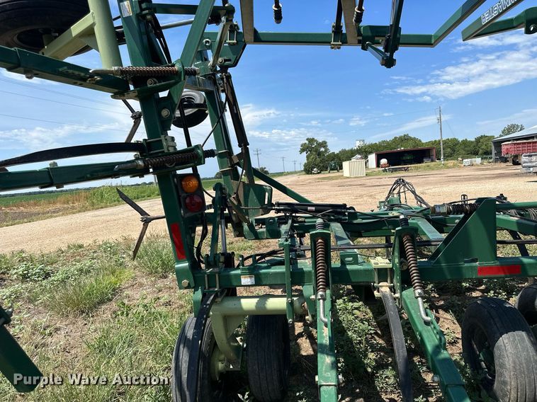 image for item NP9934 Orthman Fallowmaster  field cultivator