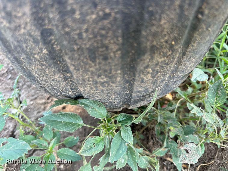 image for item NP9934 Orthman Fallowmaster  field cultivator