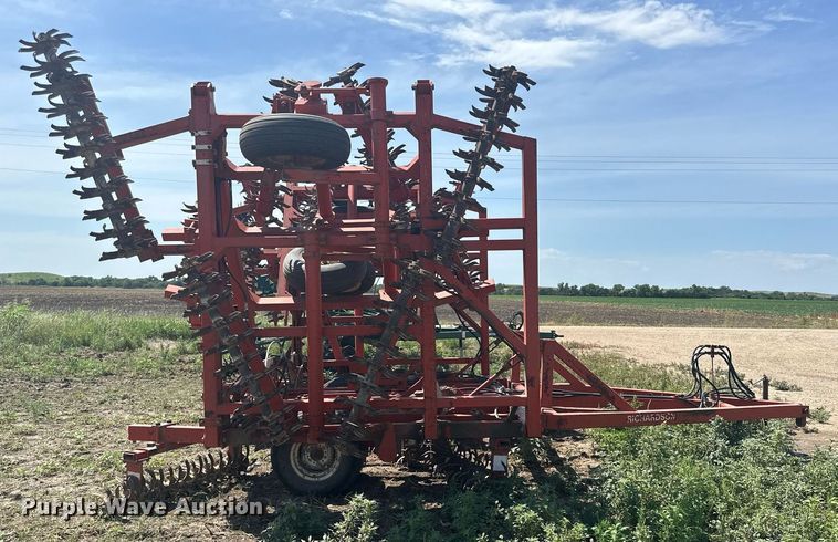 image for item NP9935 Richardson  mulch treader picker