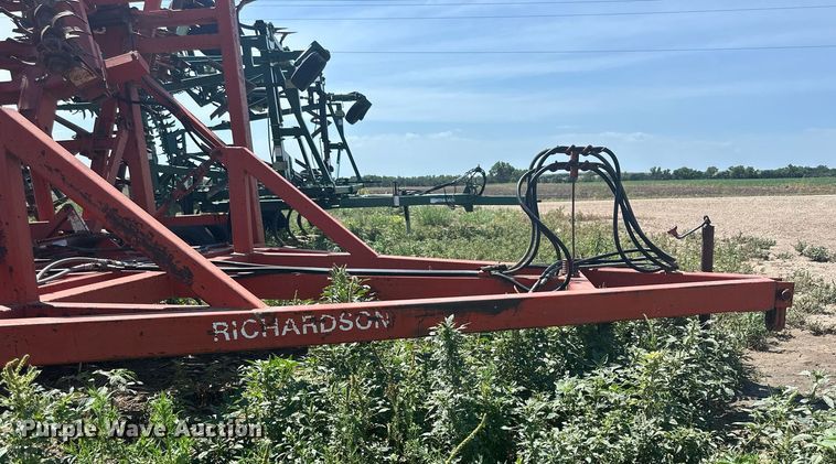 image for item NP9935 Richardson  mulch treader picker