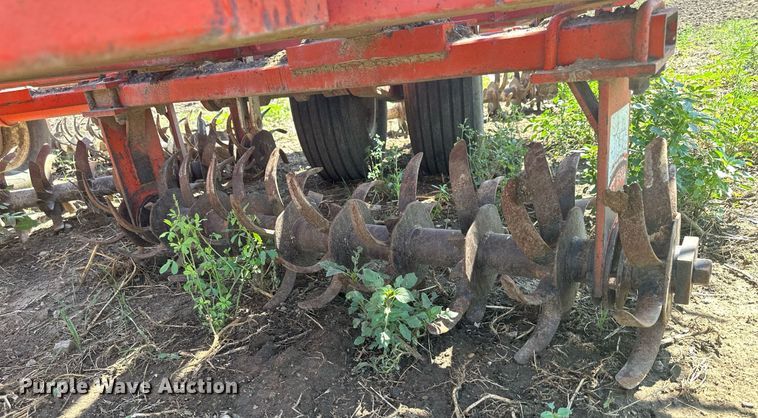 image for item NP9935 Richardson  mulch treader picker