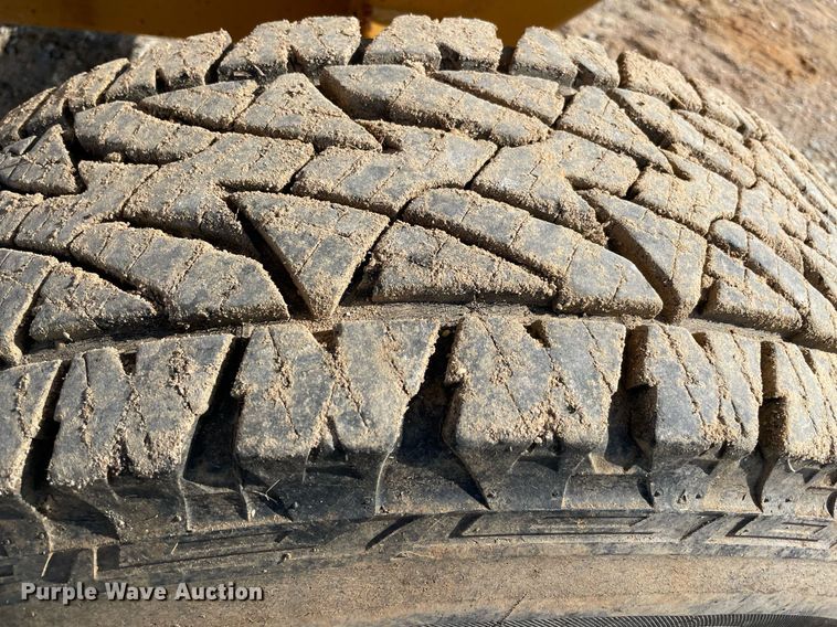 image for item NT9396 Duratech 2650  bale processor