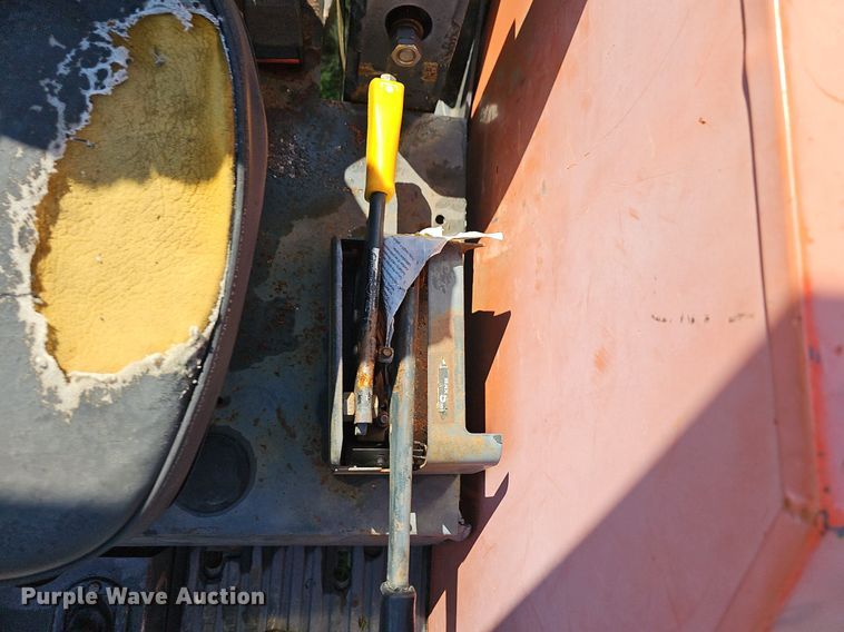 image for item NT9766 Zetor 3320  tractor