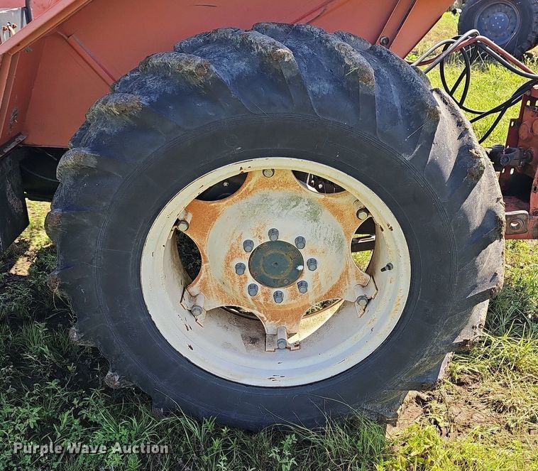 image for item NT9766 Zetor 3320  tractor