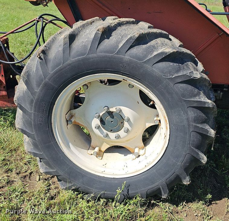 image for item NT9766 Zetor 3320  tractor