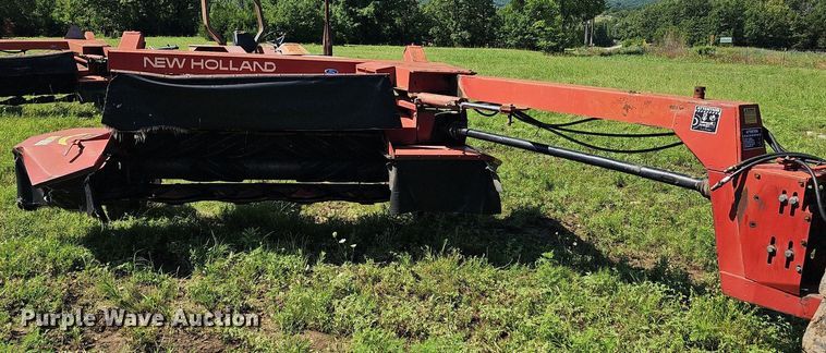 image for item NT9767 1989 New Holland 411 Discbine  swather / windrower