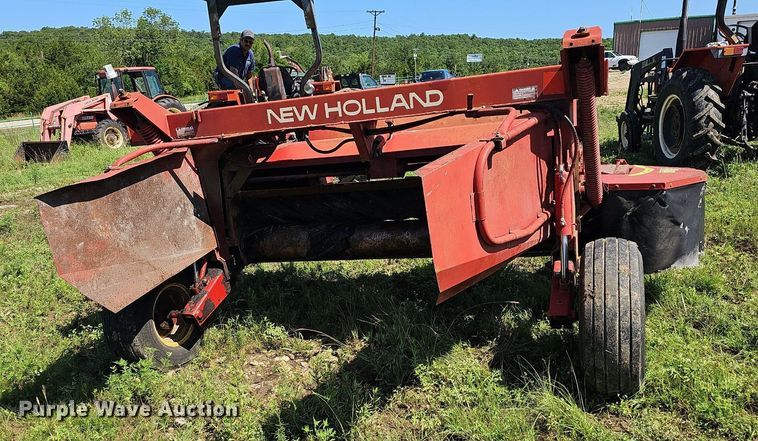 image for item NT9767 1989 New Holland 411 Discbine  swather / windrower