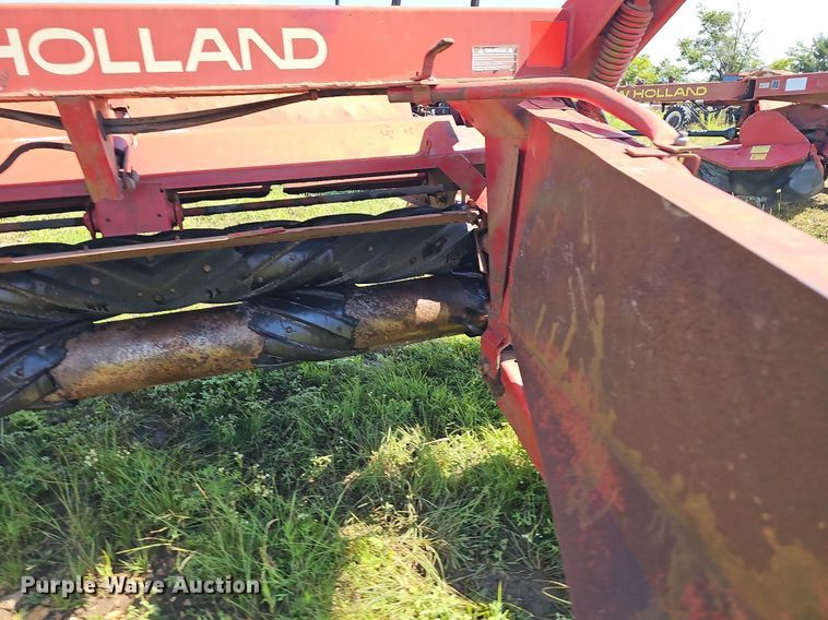 image for item NT9767 1989 New Holland 411 Discbine  swather / windrower