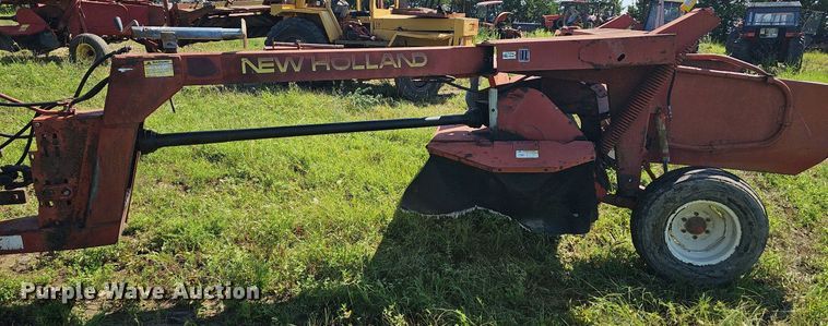 image for item NT9768 1991 New Holland 411 Discbine  swather / windrower